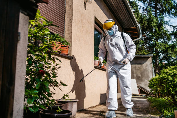 Best Exterminator Services  in Franklin, WI